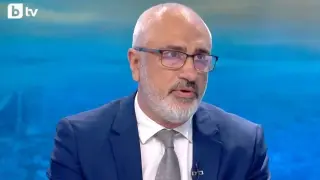 "Прогресивна България" предлагат да "заковат" депутатските заплати