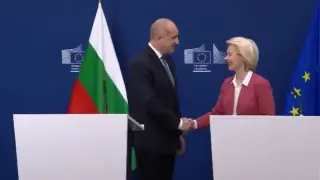 Фон дер Лайен поздрави Радев: България напредва в борбата с корупцията ВИДЕО