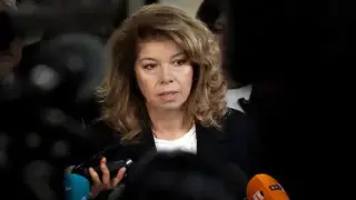 Президентът Йотова с първи коментар за процедурата по свръхдефицит срещу България от ЕК