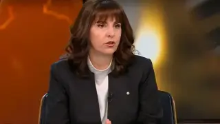 Министър Ефремова: Първите помощи за пострадалите от наводненията ще бъдат изплатени до дни