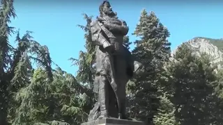 България отбелязва Деня на Ботев и загиналите за свободата и независимостта