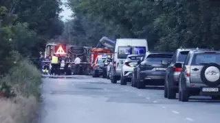 Минута оставала, за да пламне рейсът на "Челопешко шосе", когато пожарникари вадили хората