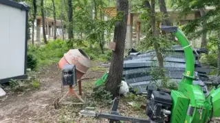 Премахнаха оградата на "незаконния град" в местността "Баба Алино"