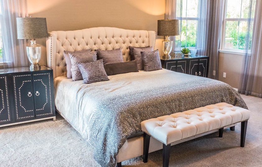 Как да поддържаме спалното си бельо свежо и ароматно?