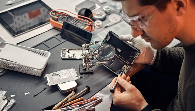 Какви услуги предлагат GSM сервизите